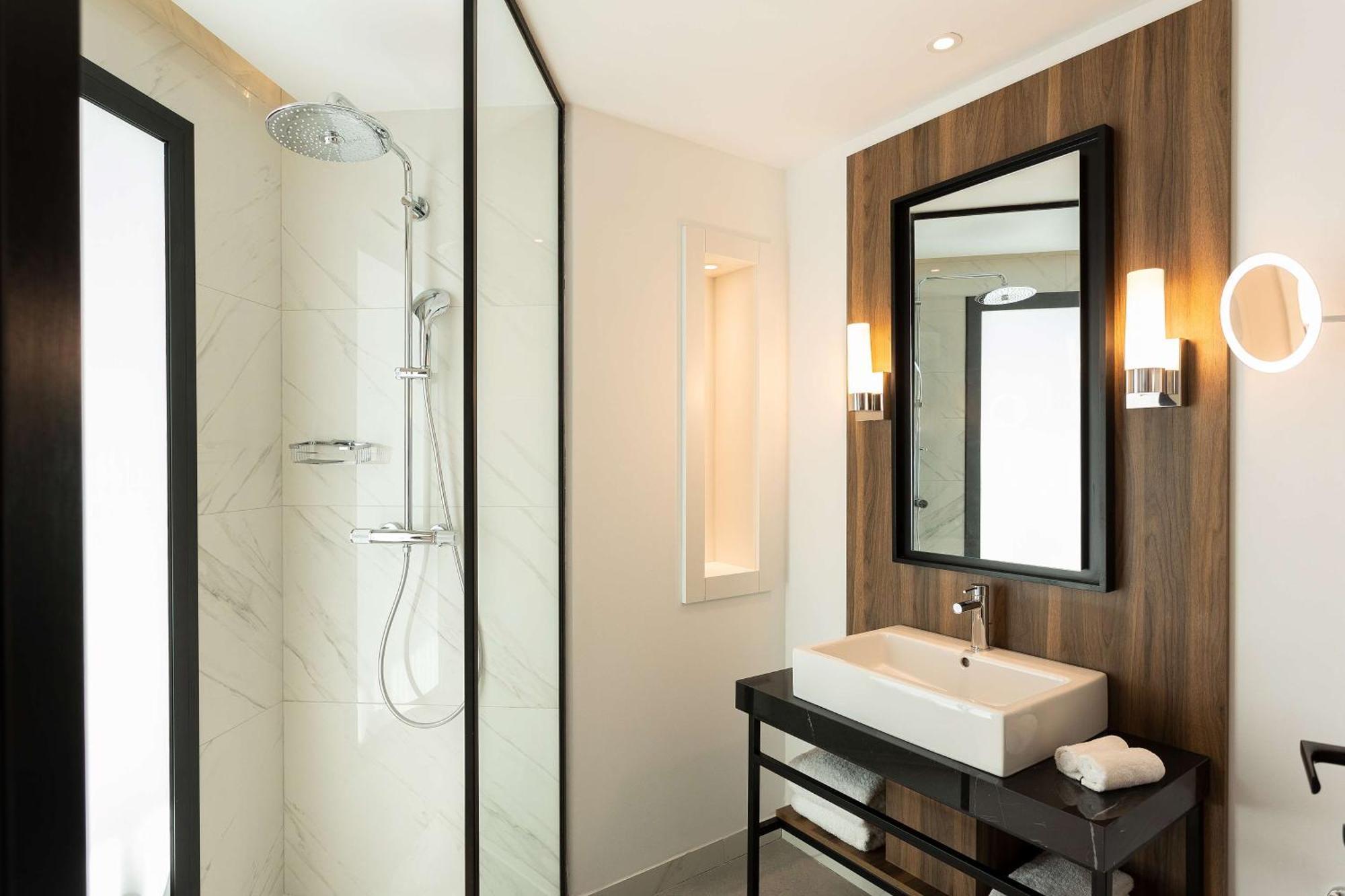 Radisson Hotel Tunis, City Center מראה חיצוני תמונה